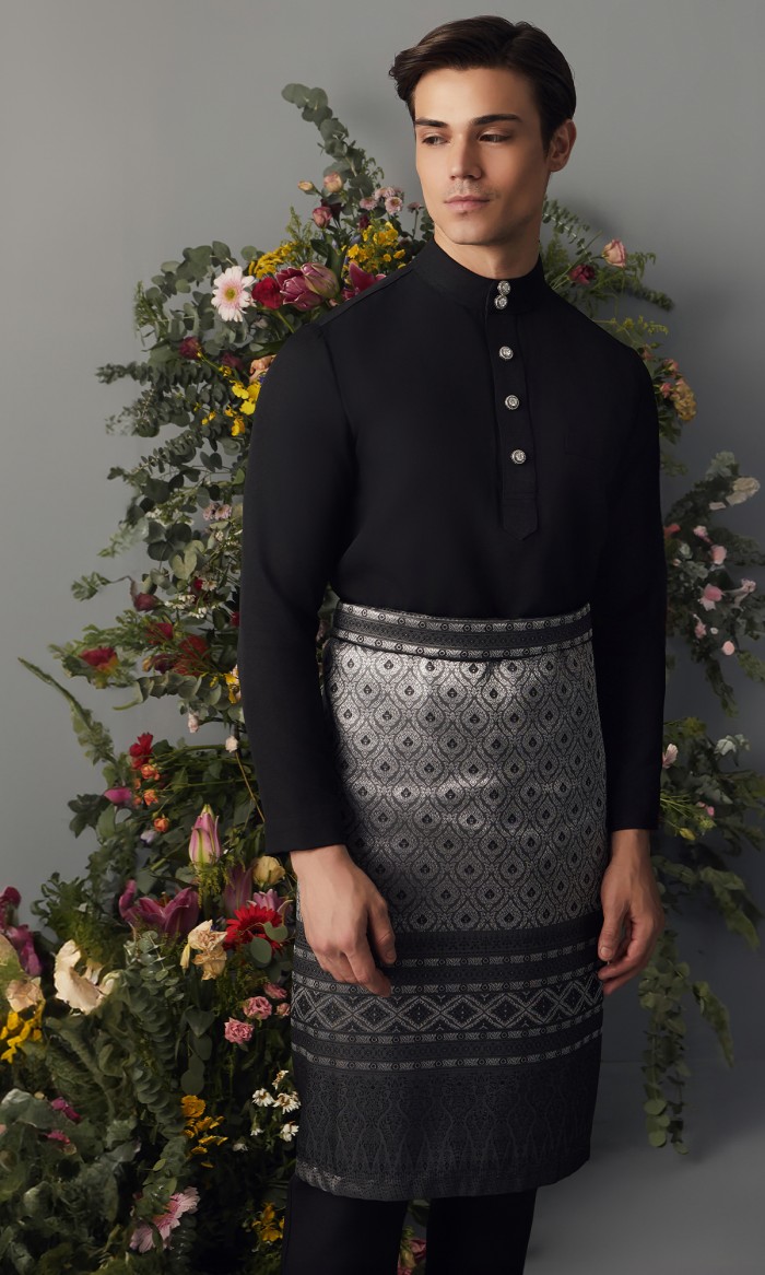 Aathif Baju Melayu in Black