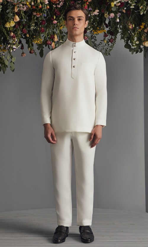 Aathif Baju Melayu in Off White