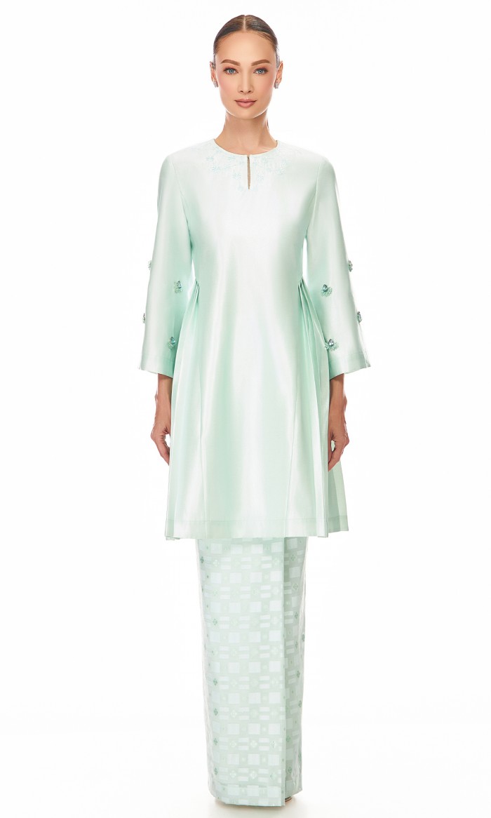 Alita Kurung in Light Mint