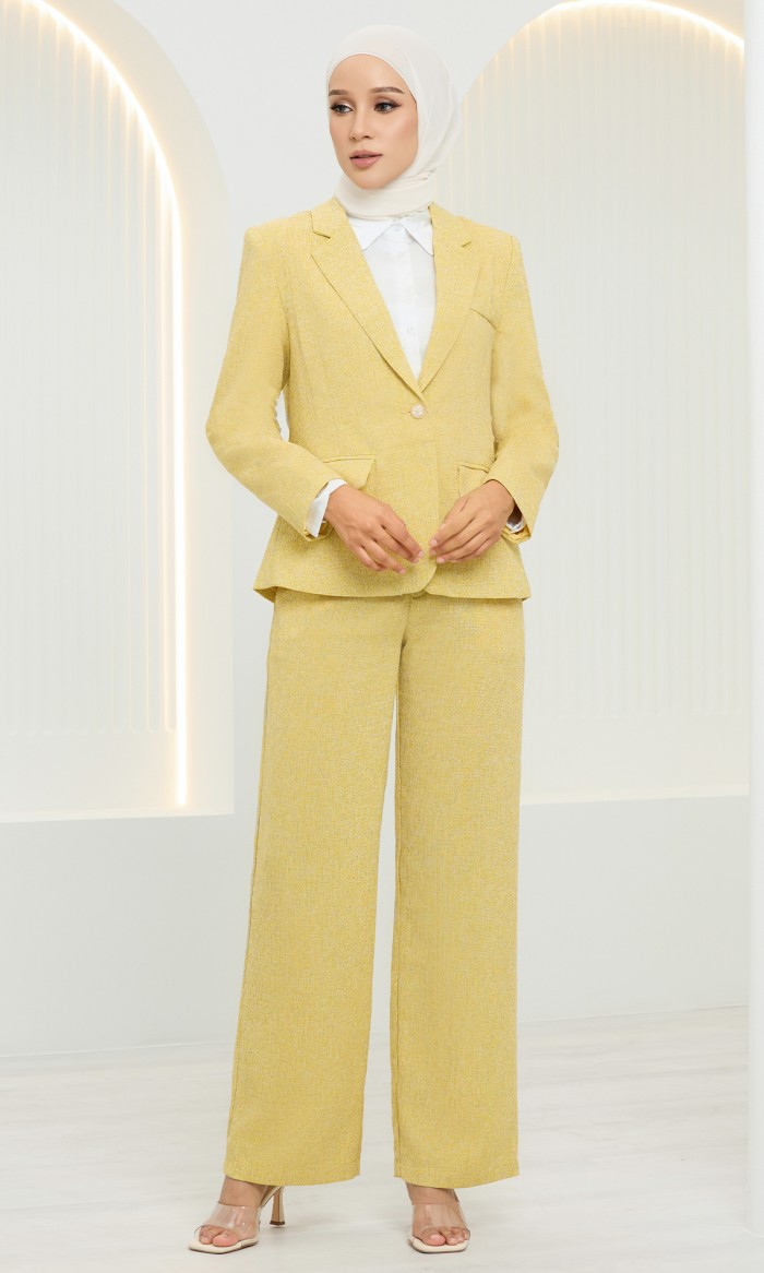 Amalia Suit in Buff Yellow