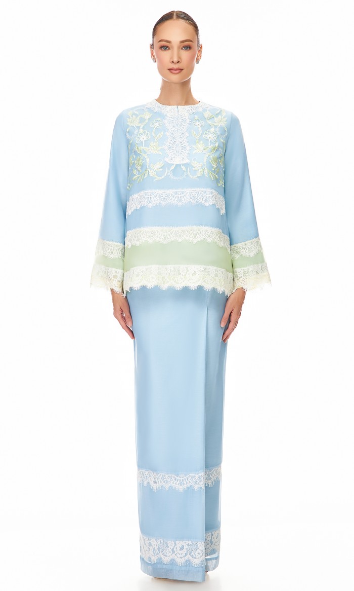 Ameelya Kurung in Sky Blue