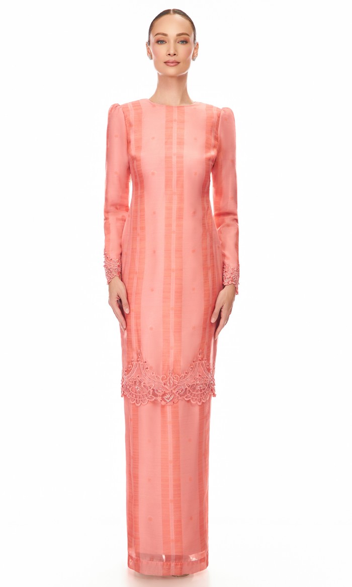 Carmilla Kurung in Salmon Pink