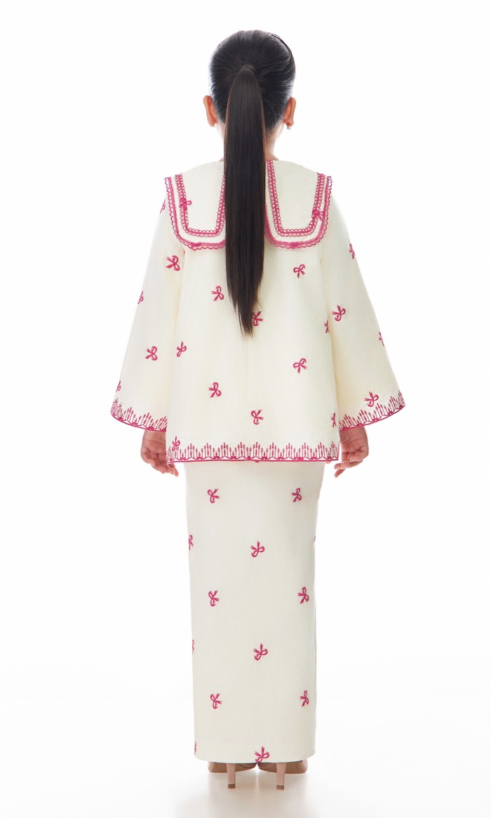 Chiara Kurung Kids in Fuschia Pink