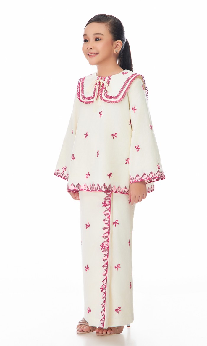 Chiara Kurung Kids in Fuschia Pink