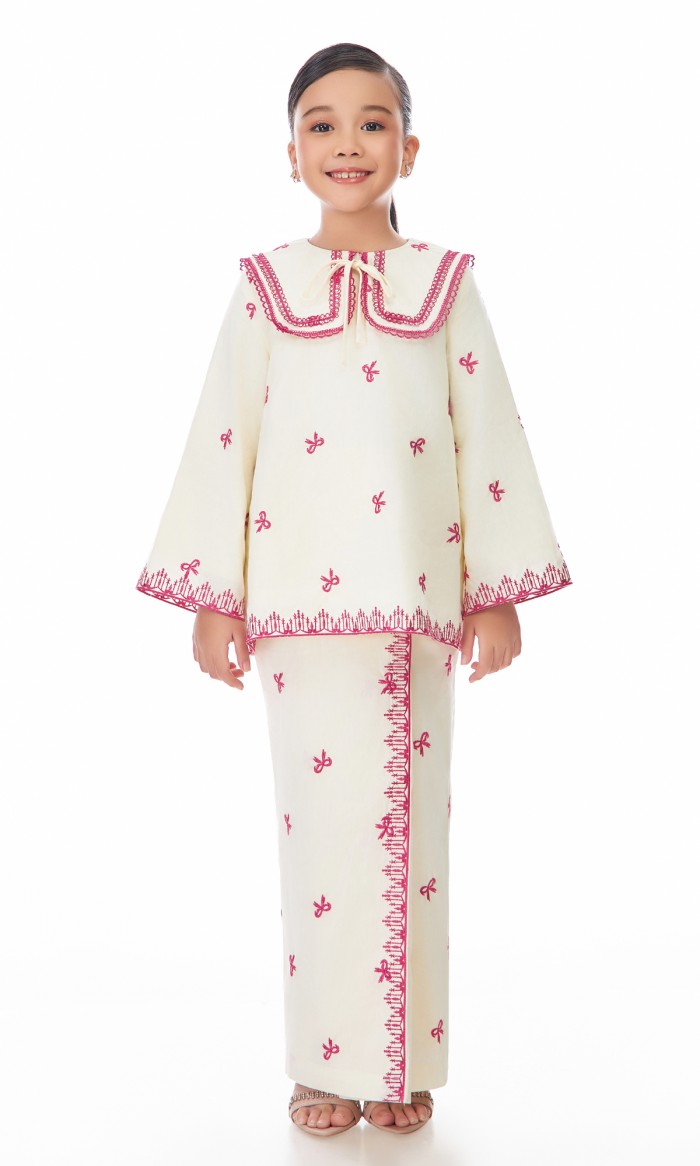 Chiara Kurung Kids in Fuschia Pink