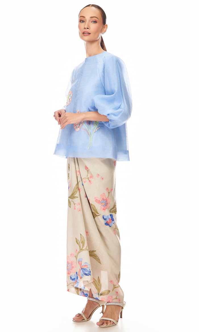 Dharweena Kurung in Powder Blue