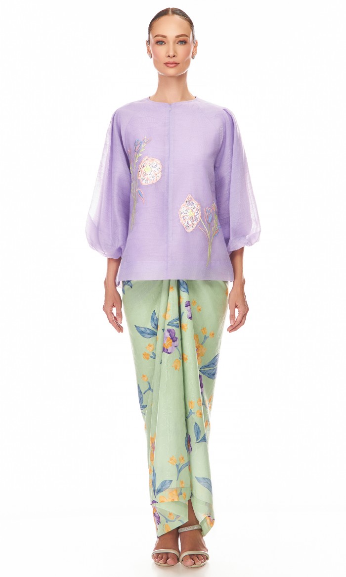 Dharweena Kurung in Thistle Purple