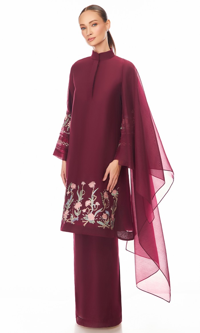 Emerie Kurung in Old Mauve