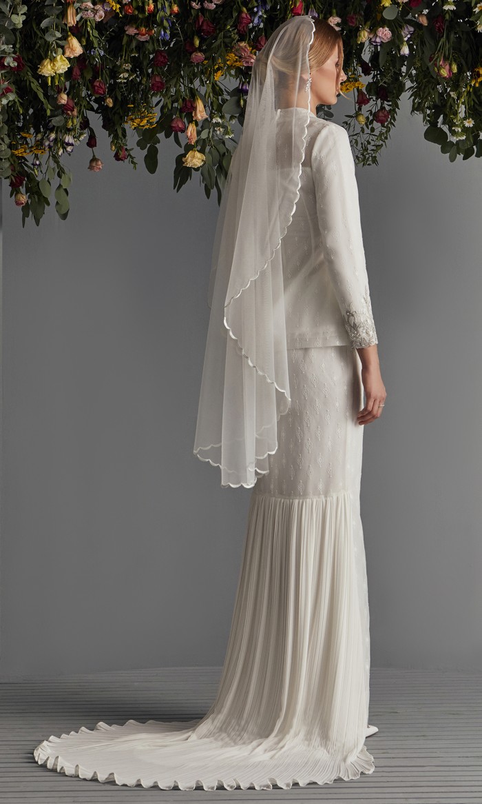 Erdene Brides in Off White