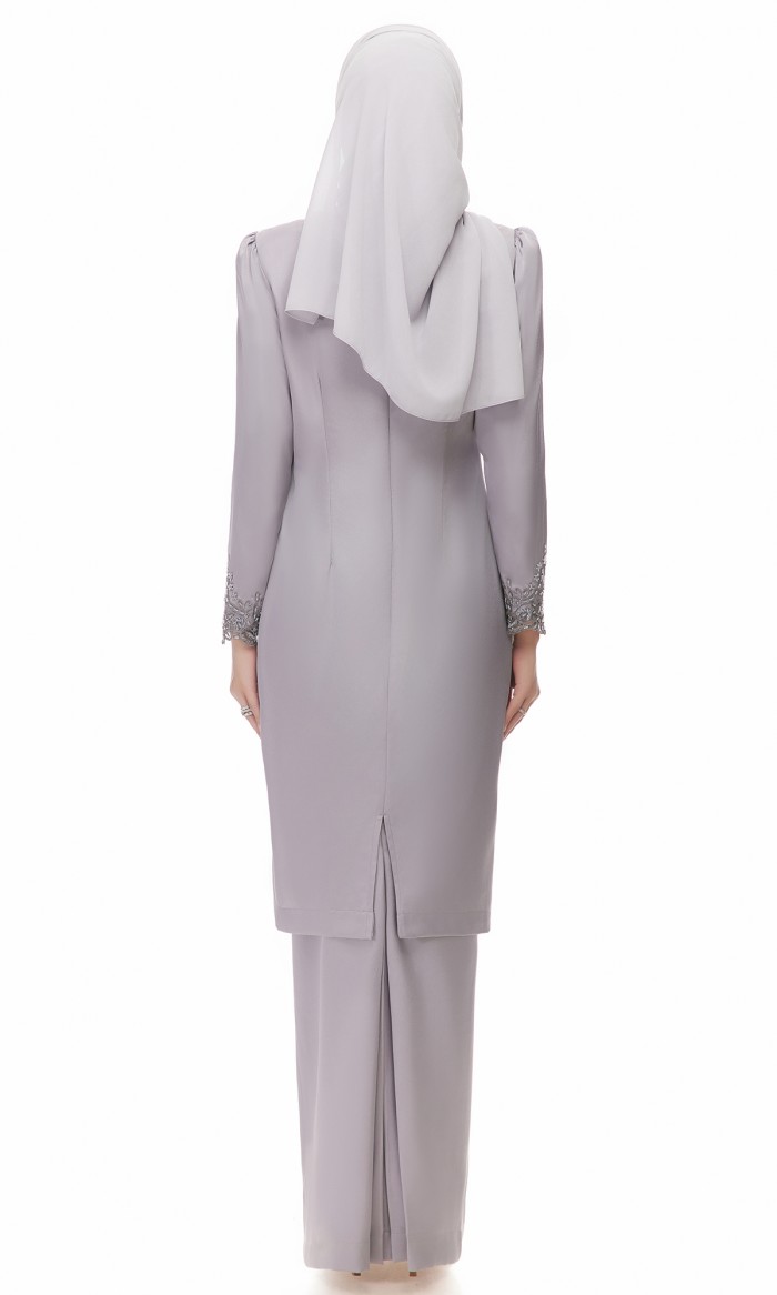 Fedora Kurung 3.0 in Gentle Grey