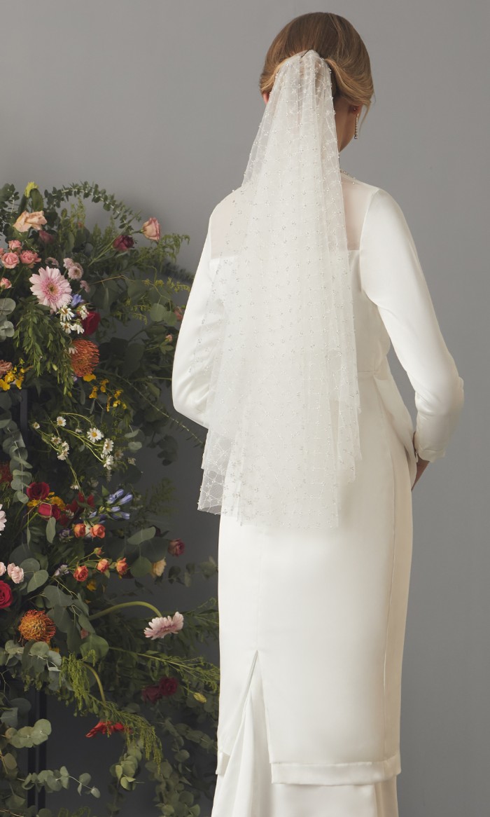 Jiyaa Veil in White