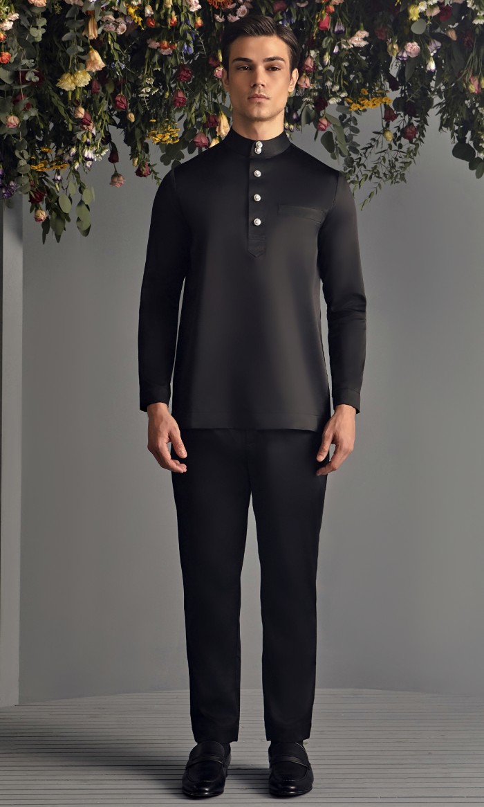 Khalil Baju Melayu in Black