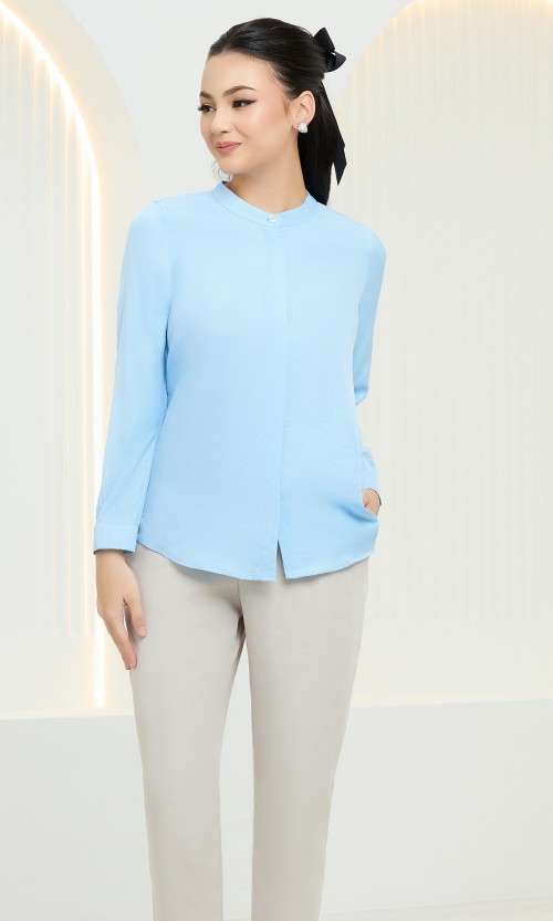 Laura Shirt in Baby Blue (Minor Defect)