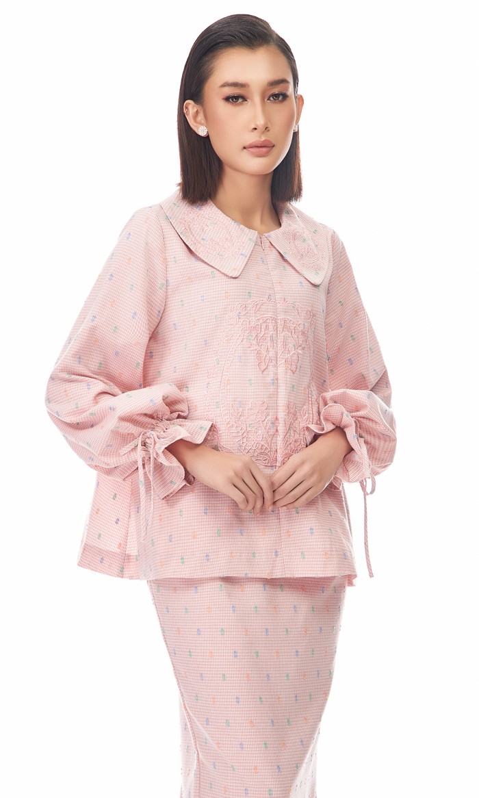 Lenora Kurung in Blush Pink