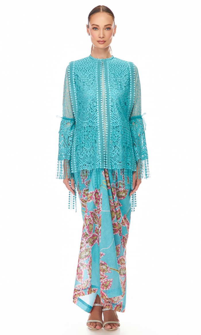 Maisie Kurung in Cyan