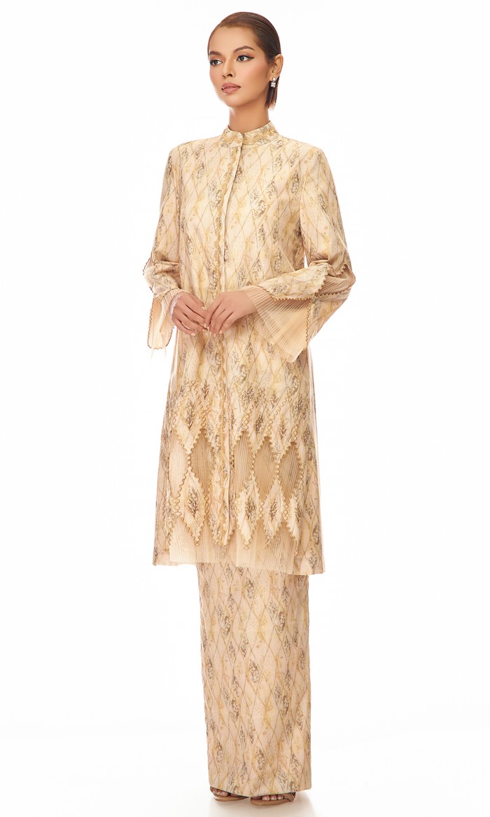 Mauven Kurung in Beige Cream