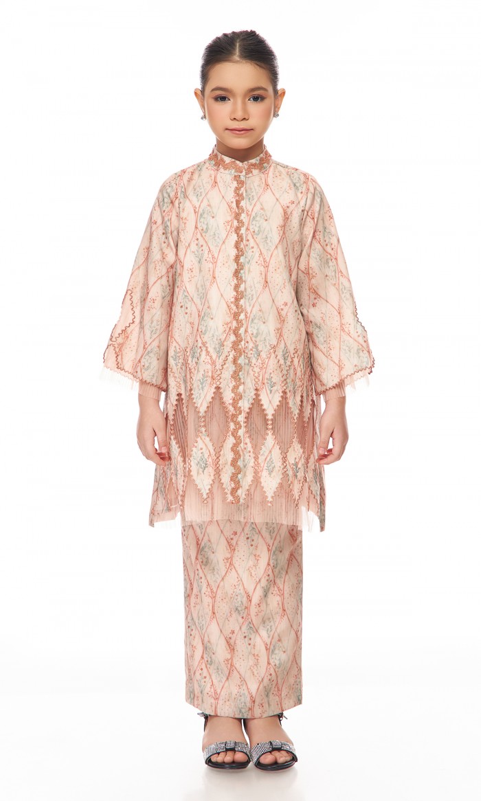 Mauven Kurung Kids in Canter Peach