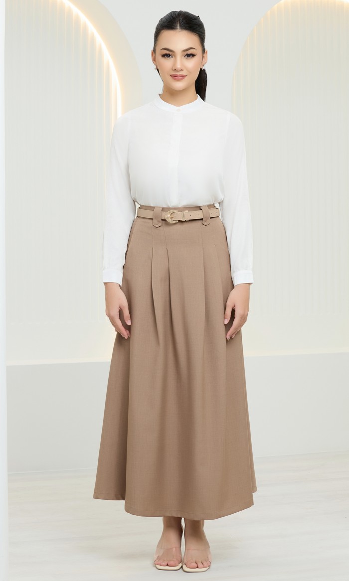 Medea Skirt in Peanut Brown