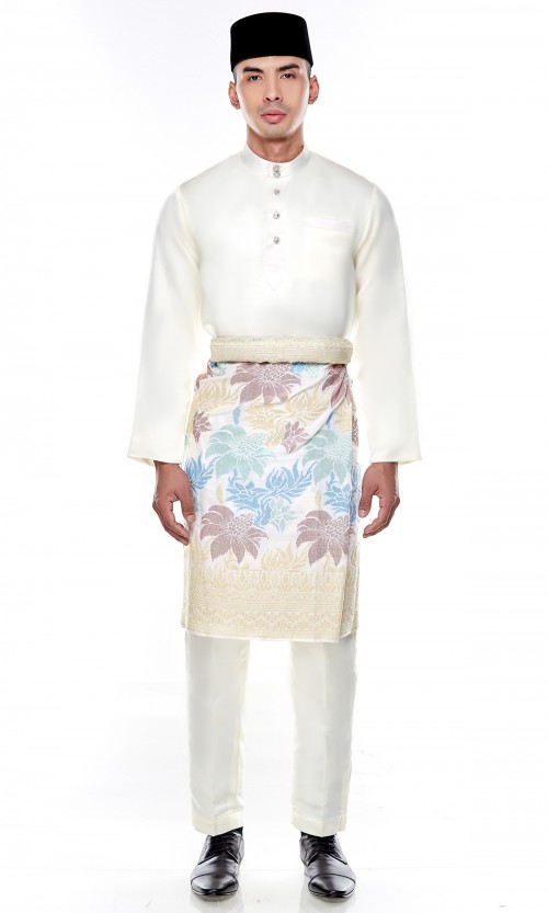 Mizan Baju Melayu in Off White (AS-IS)