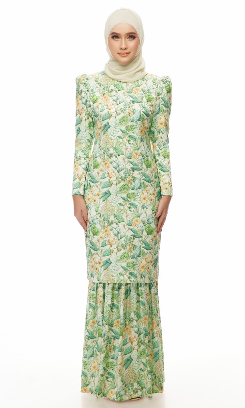 Nirmala Kurung in Bosky Green