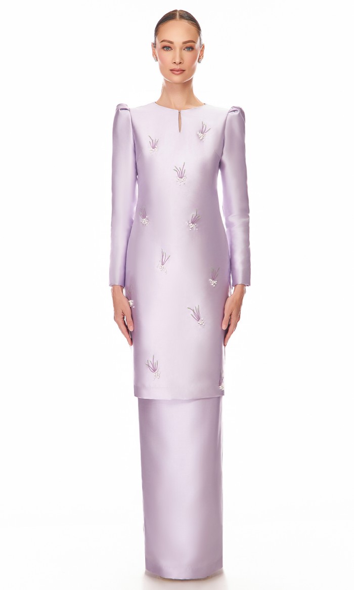 Oceanna Kurung in Lavender Blush