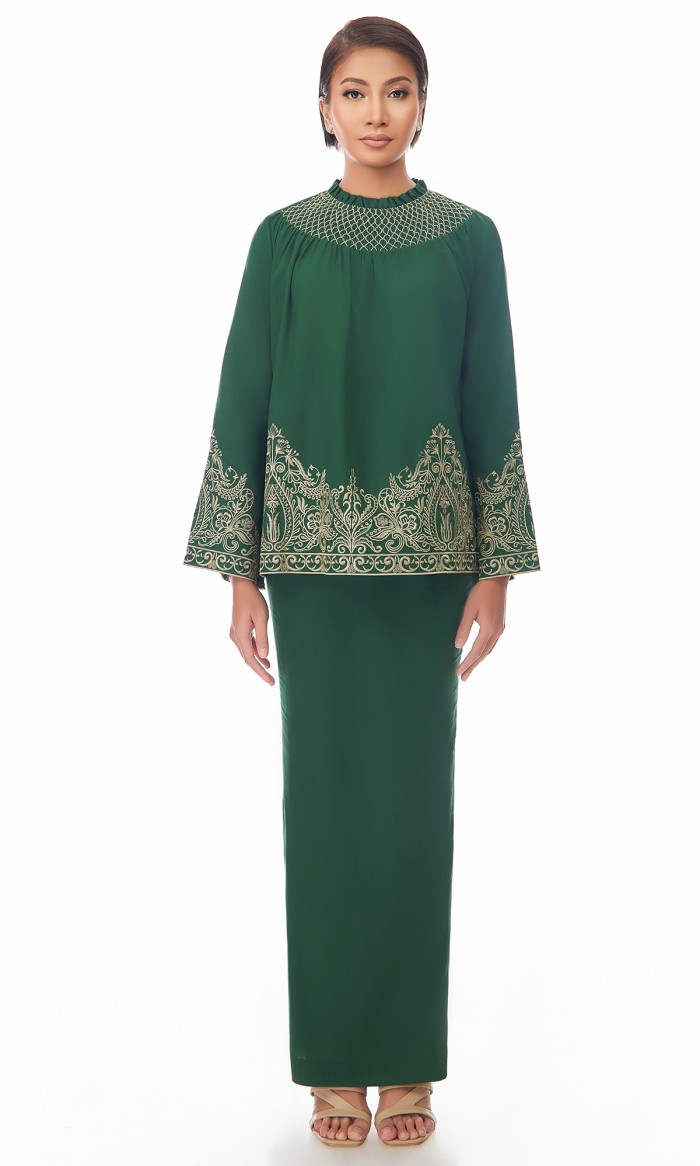 Odette Kurung in Kombu Green