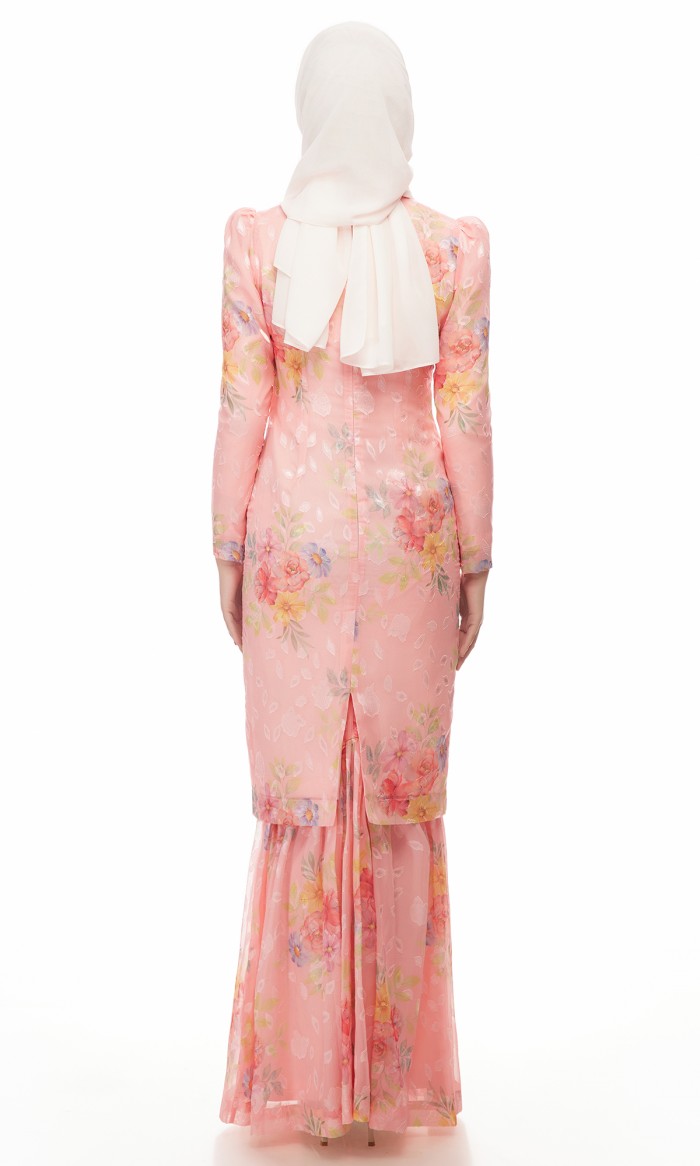 Rasheeda Kurung in Rouge Pink