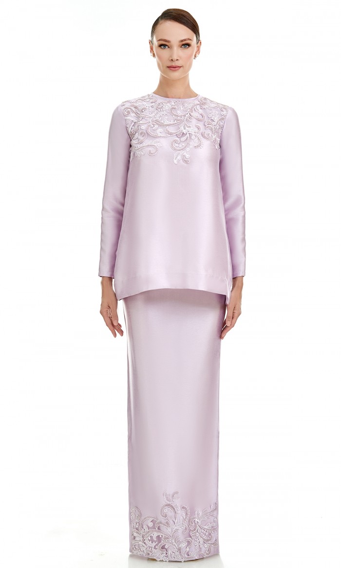 Soleen Kurung in Glossy Purple