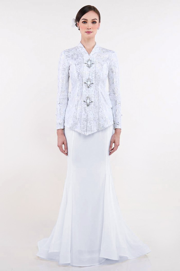 Tarnya Brides in Off White