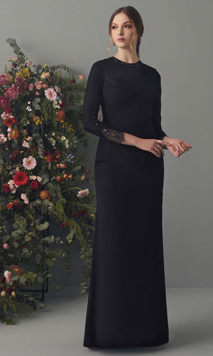 Zareeta Brides in Black