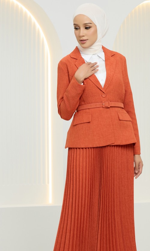 Tihani Suit in Burnt Orange